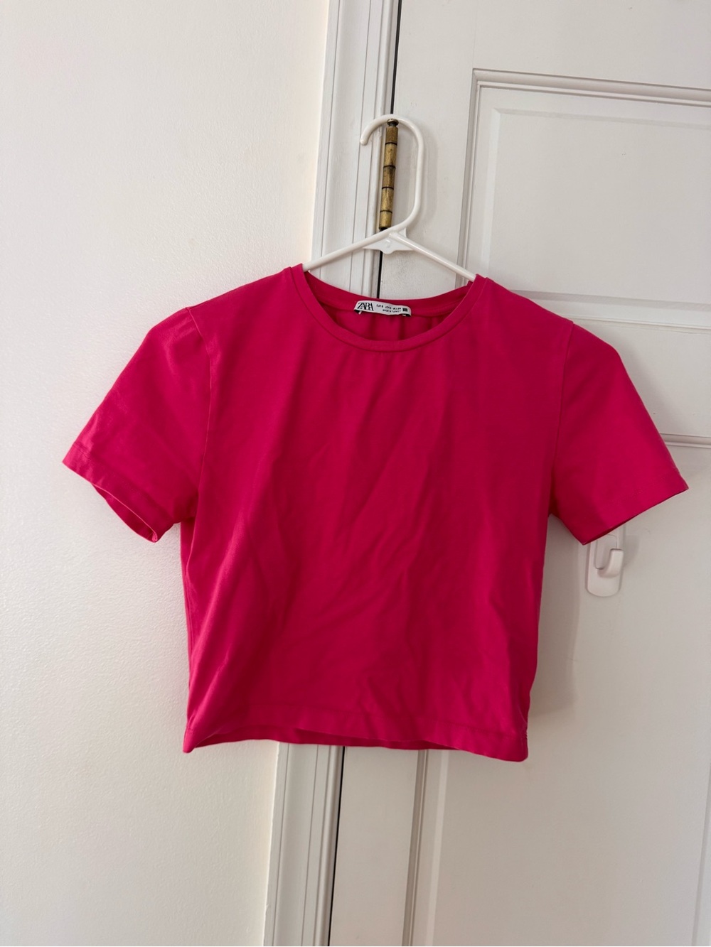 Zara Hot Pink Cropped Tee